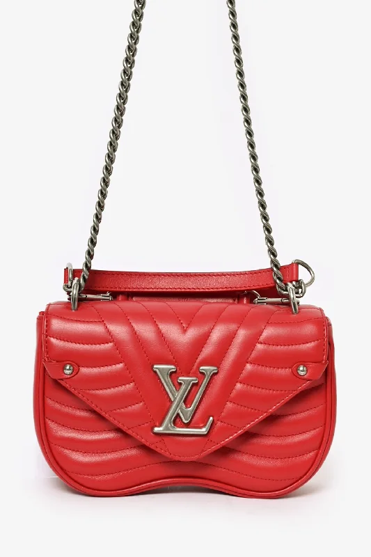 Louis Vuitton 2019 Red Ecarlate Leather New Wave MM Chain Bag