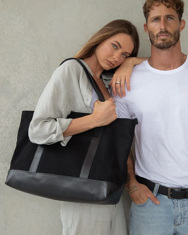 The Shopper Classic Tote