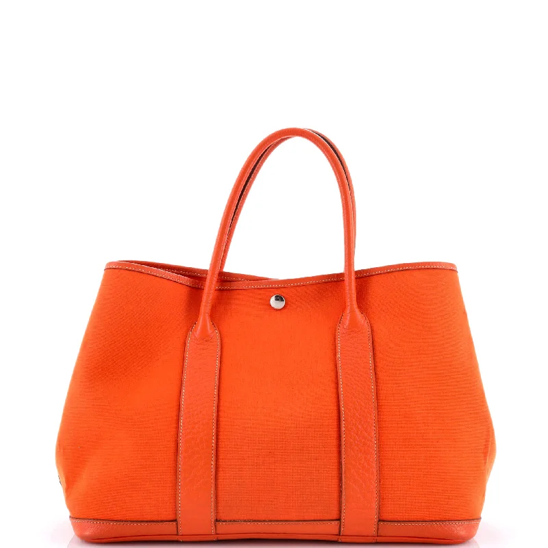 Bags For Minimalist And Functional Design Garden Party Tote Toile and Leather 36 Elegant Bags With Limited Stock Available Bags For Minimalist And Functional Design Garden Party Tote Toile and Leather 36 Elegant Bags With Limited Stock Available